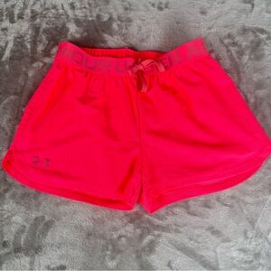 Under Armour HeatGear Shorts Youth Large Pink Loose Athletic Running